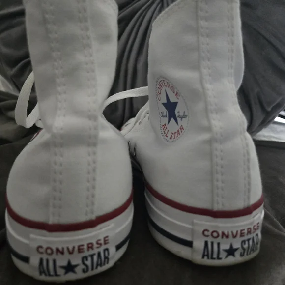 Converse White and Red High-Tops - Picture 3 of 4